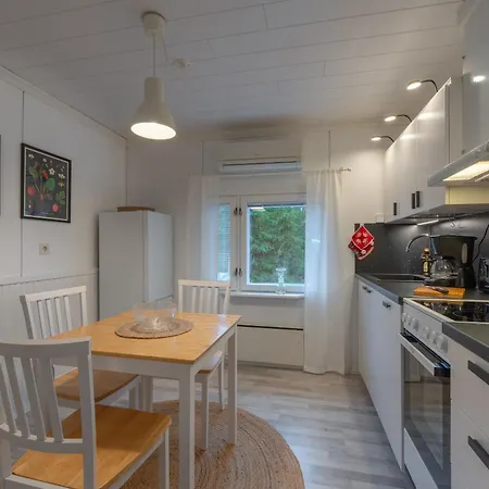 Holiday home Riverhouse *