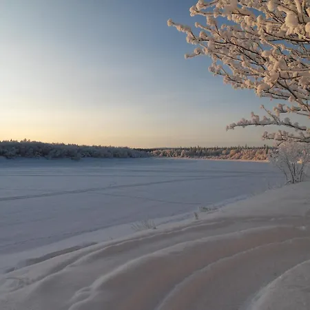 Riverhouse Ivalo